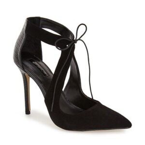 TOPSHOP Genie Black Lace-Up Pump Heel